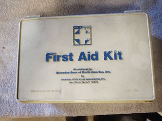 MBZ 123 Wagon First Aid Kit