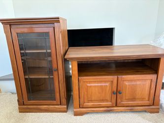 TV Cabinet and hutch