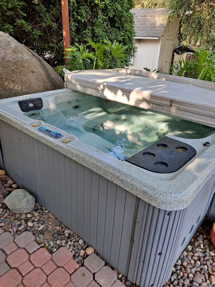 Jacuzzi for Sale in Alpine, CA OfferUp