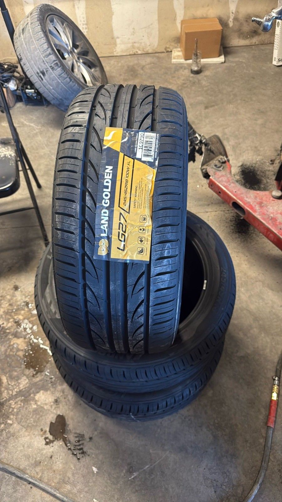 245/45/18 Land Golden Tires Installed And Balanced/ Instaladas Y Balanceadas