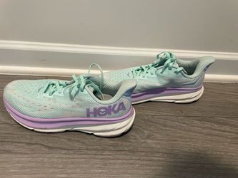 HOKA ONE ONE Clifton 9 Shoes