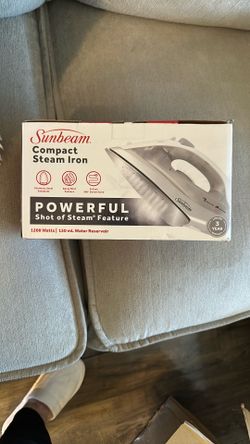 Iron Sunbeam Compact Steam Iron