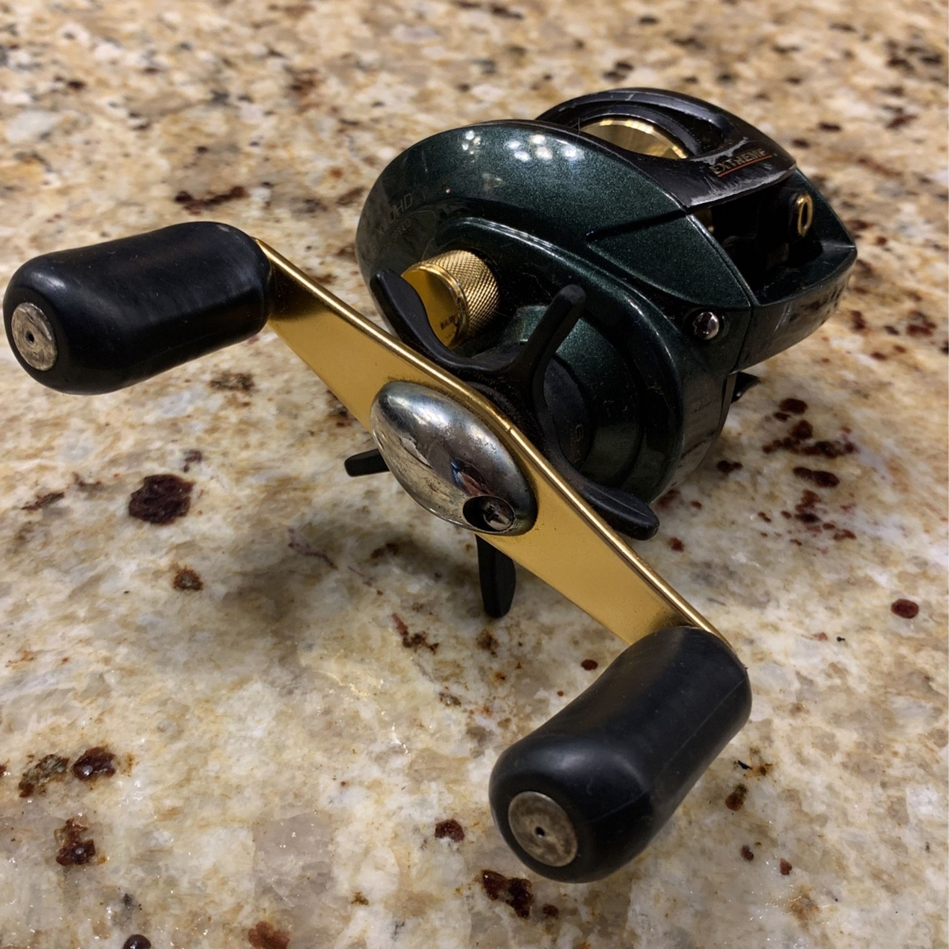 Bass Pro Shops Extreme ETX 10B High Speed baitcast reel