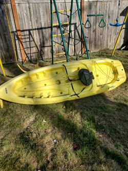 2 kayaks  25.00 for both