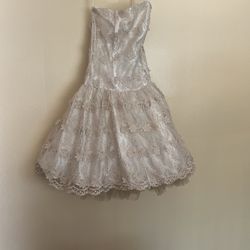 Vintage-Inspired White Lace Party Dress – Elegant & Unique