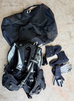 Oceanic Outrigger BCD size L with bag and others