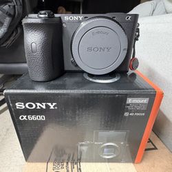 Sony a6600 Camera
