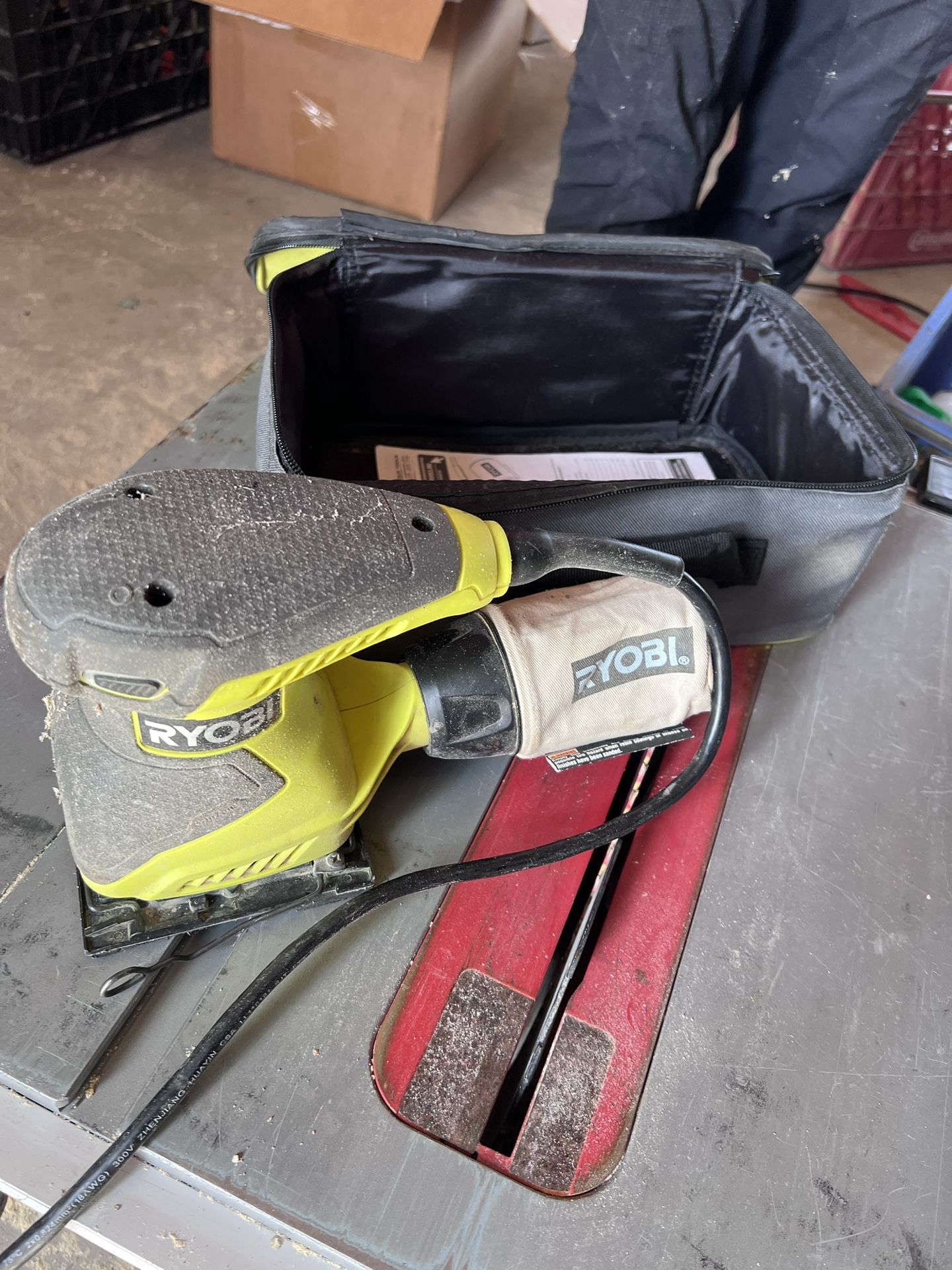 Ryobi Corded Sander
