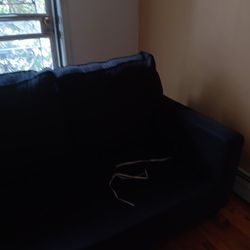 Sitting Room Chair With The Cushions 