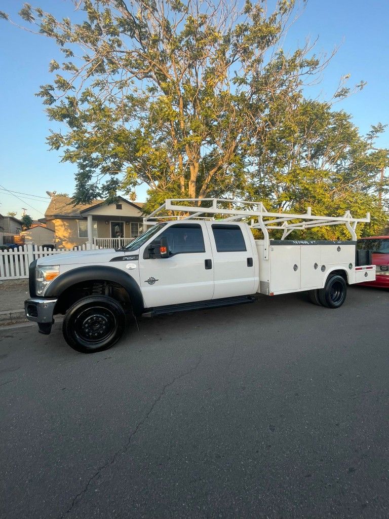 Utility Truck Color Blanco
