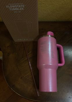 Stanley x Starbucks Pink Stanley - Limited Edition