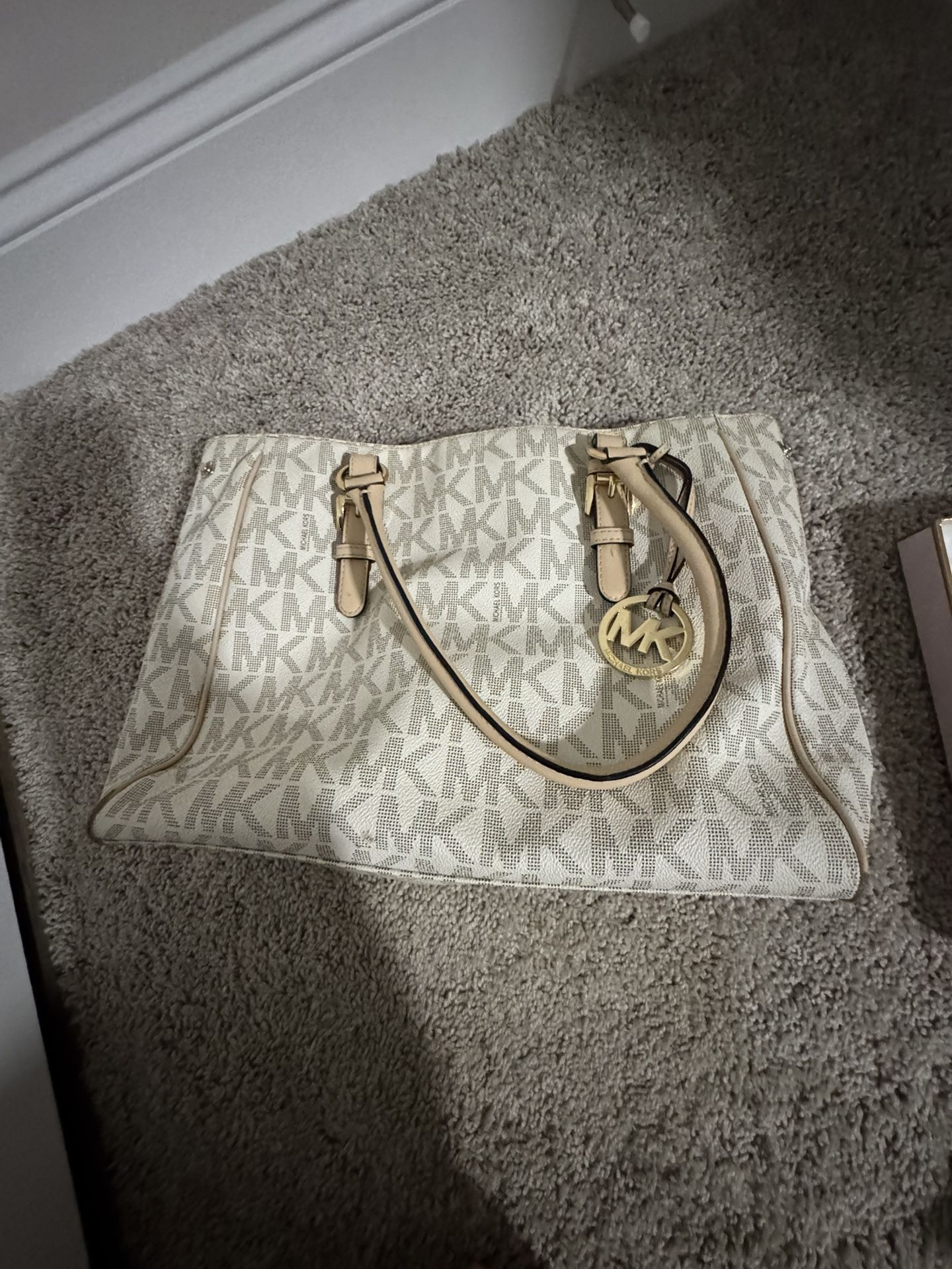 Michael Kors Tote Bag – Excellent Condition