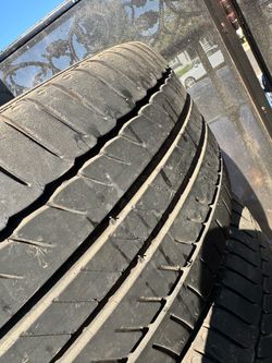 Used Car Tire with Tread Wear