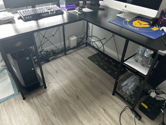 Computer table desk for sale