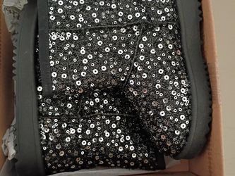 Girls' Forever Link Sequin Boots – Silver & Black – Size 10