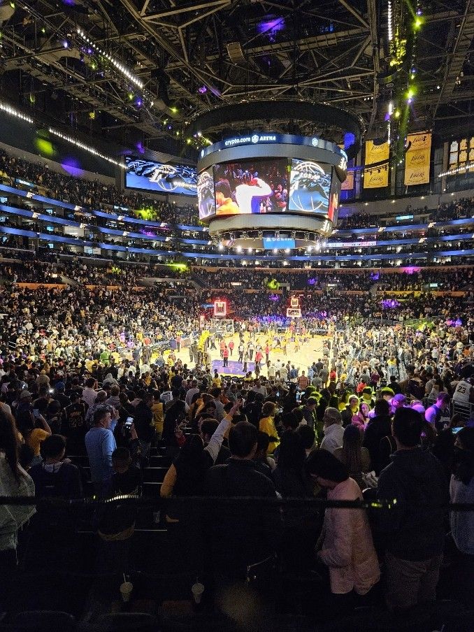 100-level seats for Lakers vs. Warriors @ Crypto
