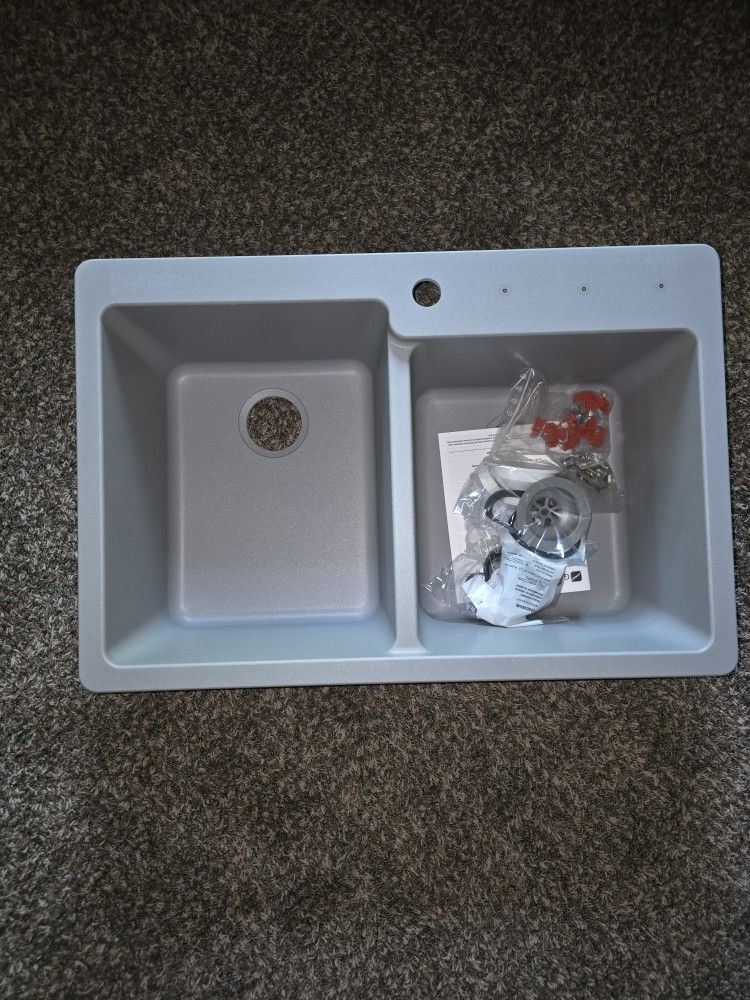 Stonehaven 33 in. Drop-In 60/40 Double Bowl Gray Ice Granite Composite Kitchen Sink with Gray Strain