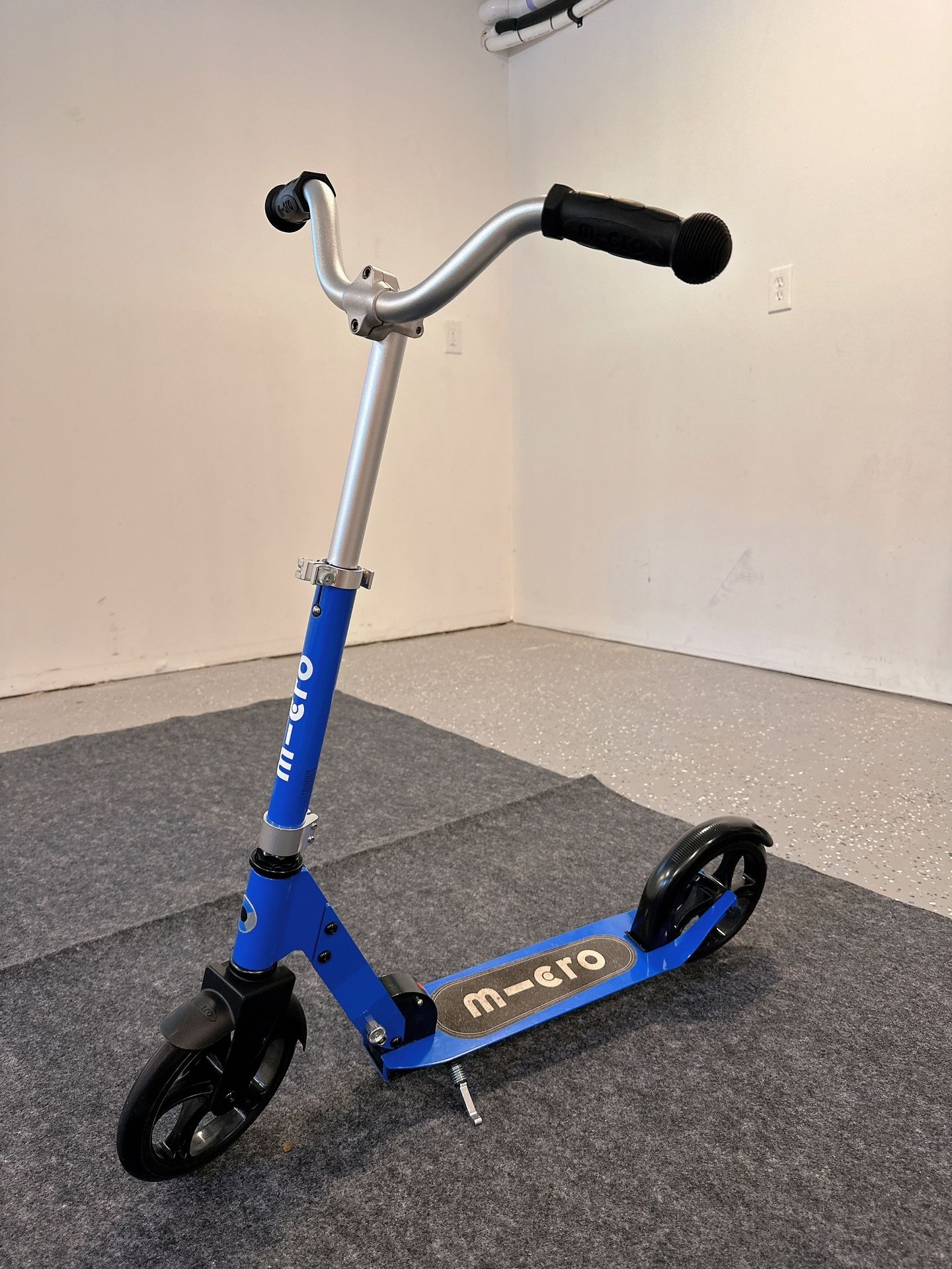 Micro Scooter (Micro Cruiser)