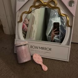 Now Mirror Candle And Brush