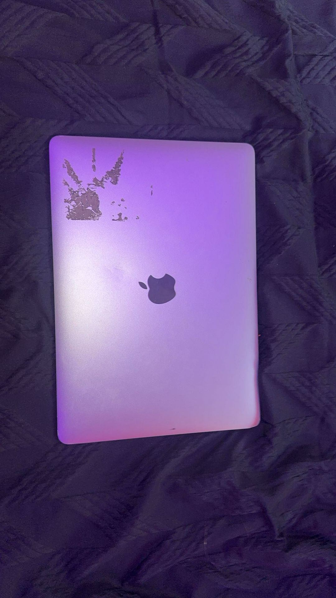 MacBook