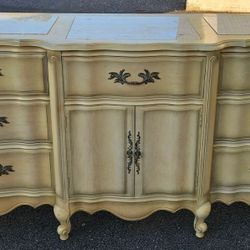 French Provincial Bedroom Set, Dresser, Chest Of Drawers, Double Bed, Mirror 