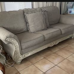 LAURA ASHLEY SOFA