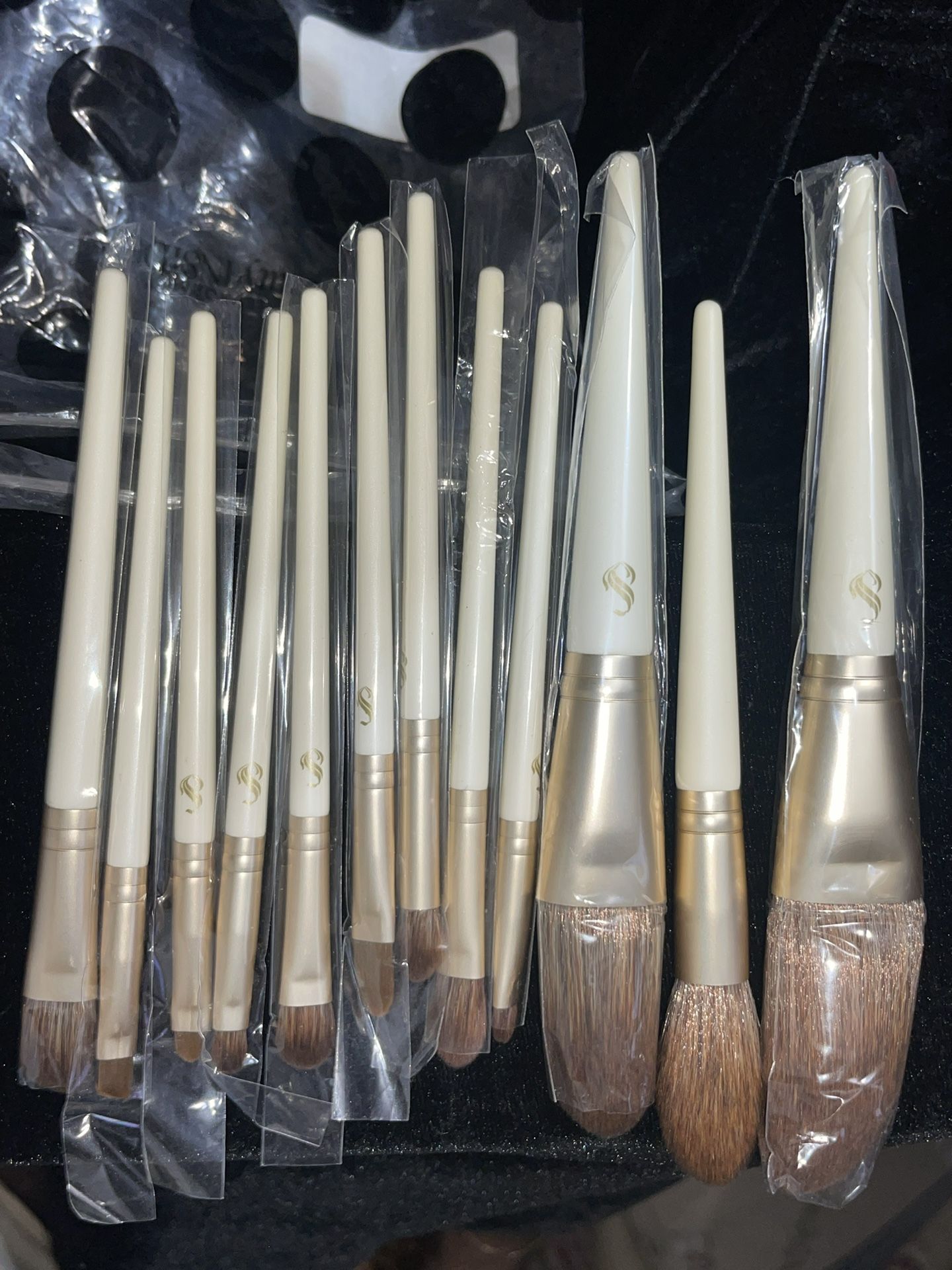 NEW MAKEUP BRUSH SET 