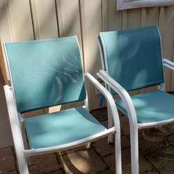 4-Stackable Deck Chairs