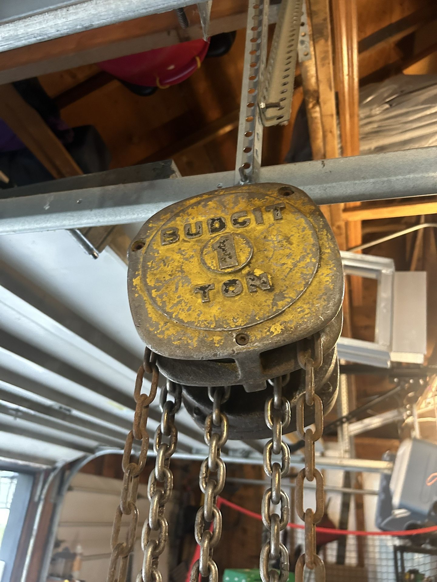 1 Ton Hoist In Good Working Condition