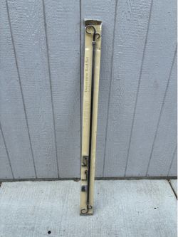 Curtain rod