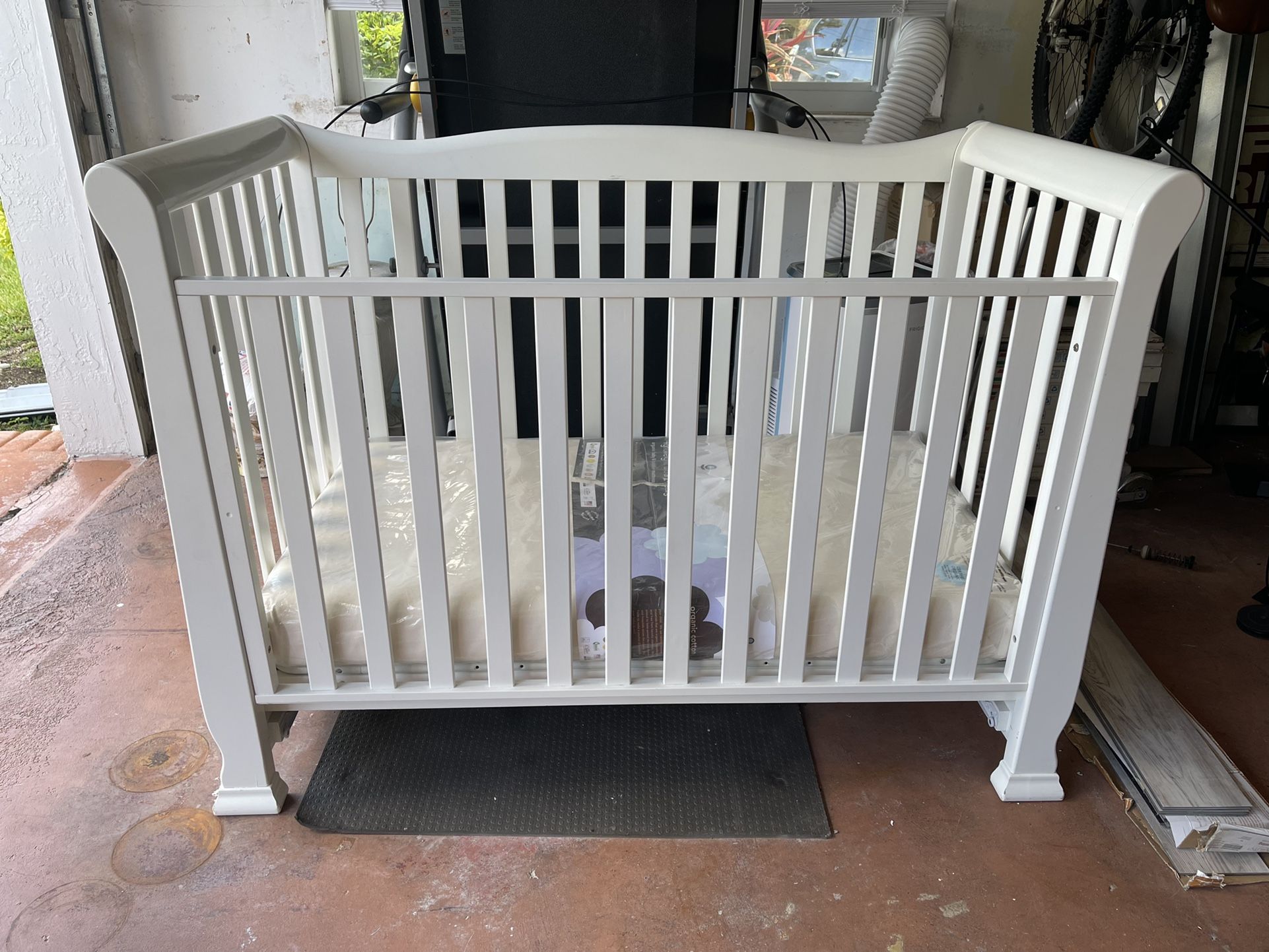 Bellini Alexander Convertible Crib