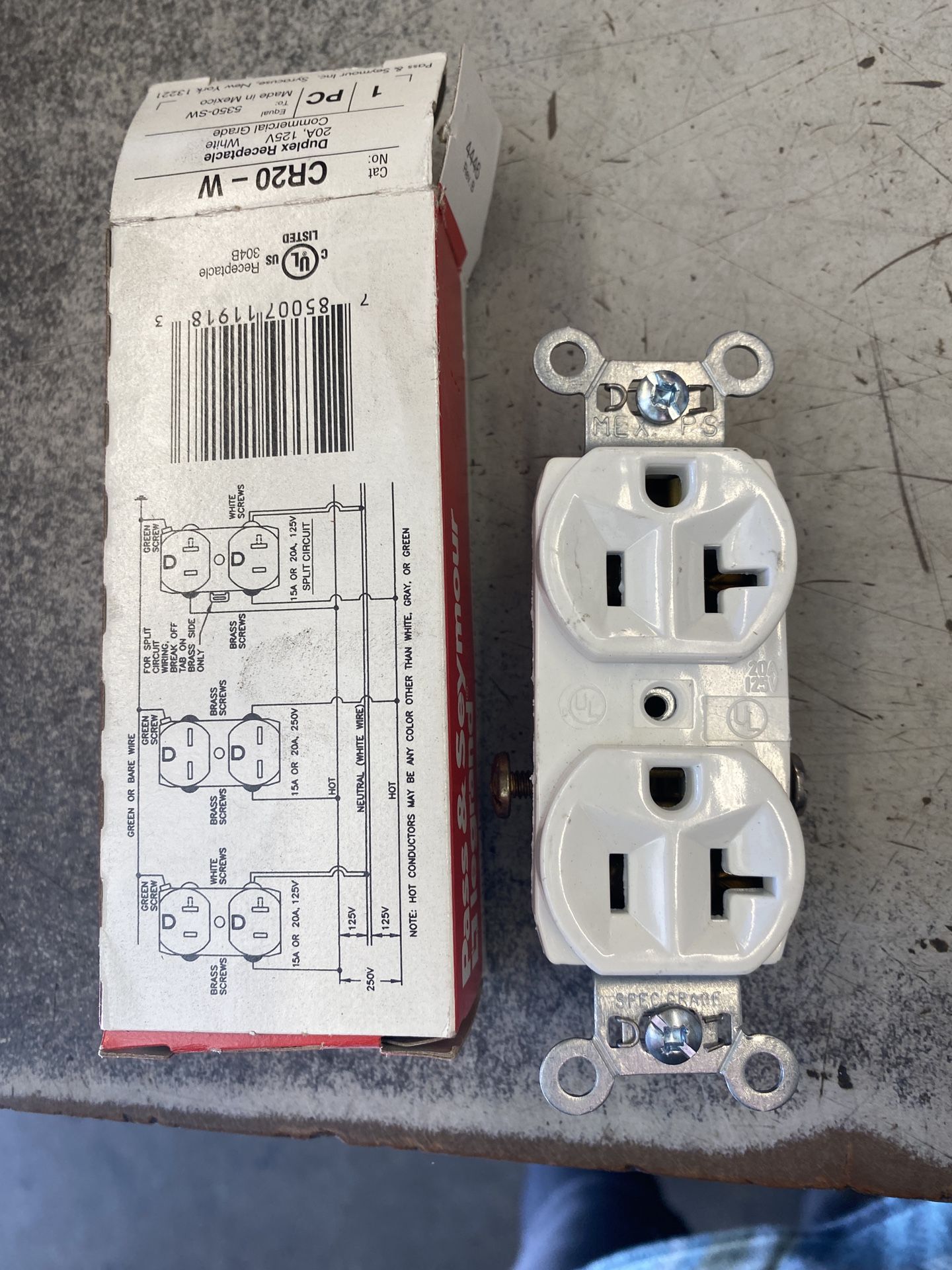Duplex Receptacle Case Of 10 Each -CR20-W Commercial Grade