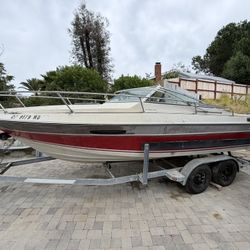 4 Winns Boat, Dual Axel Trailer 