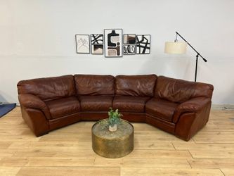 Chateau D’Ax Medium Brown 2-Piece Sectional Couch