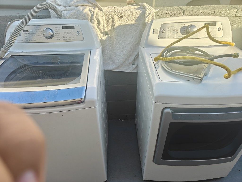 Kenmore Washer And Gas Dryer.
