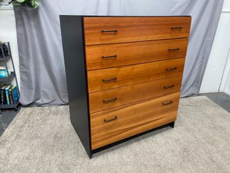TECHLINE Two Tone Modern 5-Drawer Tall Dresser