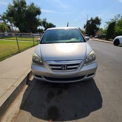 2005 Honda Odyssey Van
