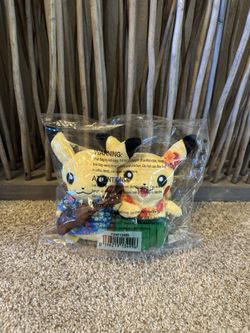 2024 Pokémon Honolulu Hawaii Pikachu Plush Tropical ukulele