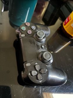 PS4 controller