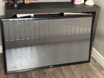 46 Inch Samsung TV