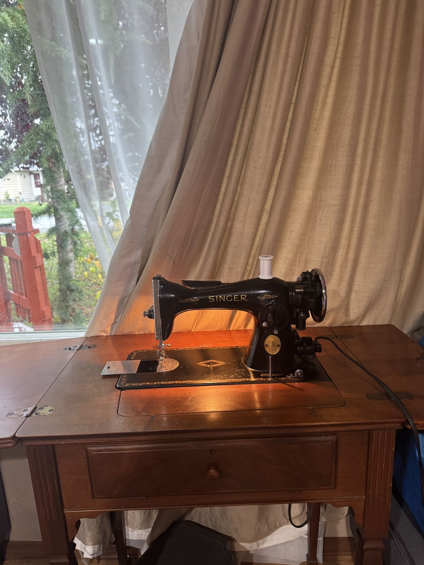 Singer Sewing Machine