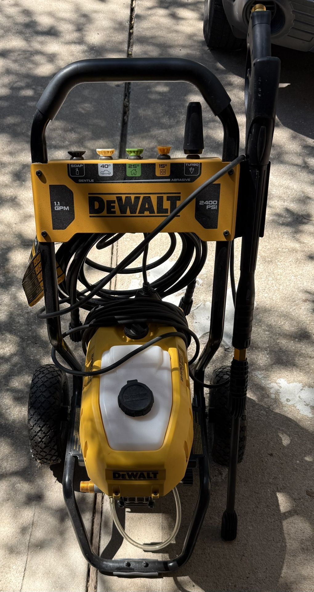 Dewalt 2400PSI Electric Pressure Washer