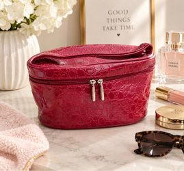 Lancôme Red Crocodile Embossed Cosmetic Bag New