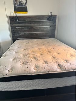 Queen size bed