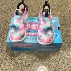 Sketchers Shoes Size 11T
