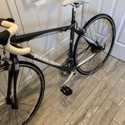 Trek 2.1 Alpha Road Bike - 52cm