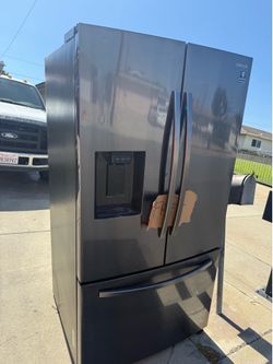 FREE REFRIGERATOR