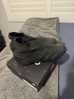 Football / Soccer Cleats 11.5