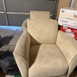 Single Person Couches 