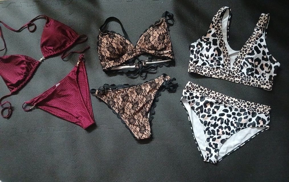 3 Bikinis $25 XL